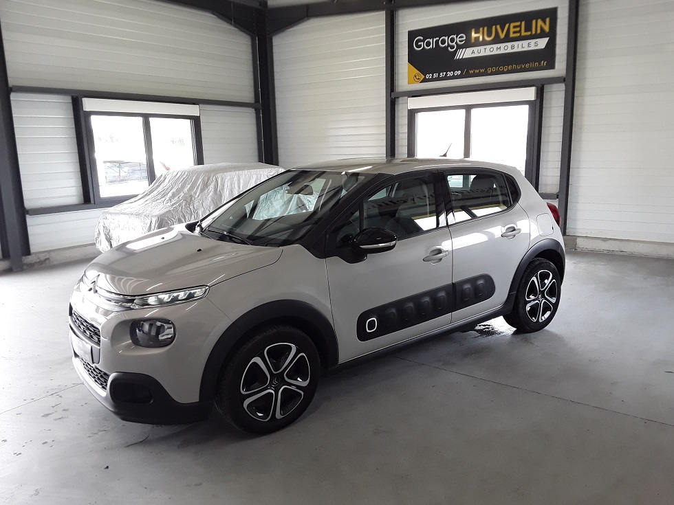 Citroën C3 1.2 PURETECH 82 CV SHINE