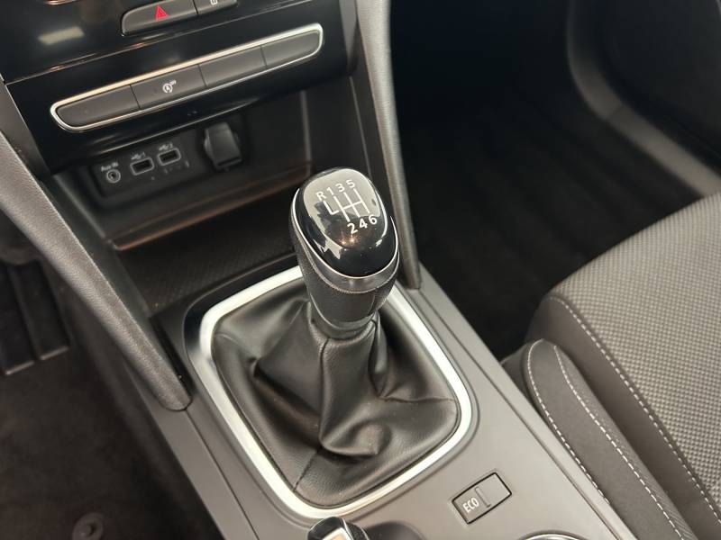Renault Mégane - IV Berline Blue dCi 115 Evolution