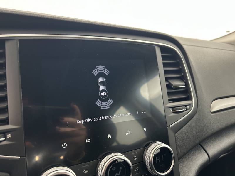 Renault Mégane - IV Berline Blue dCi 115 Evolution